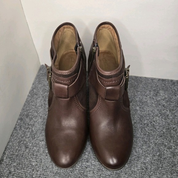 Clarks Lida Dallas‎ Genuine Leather Brown Side Zip Heeled Ankle Boots Size 10 M - Picture 1 of 16